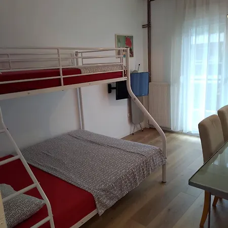 Promenade With Sea View Yr1 *