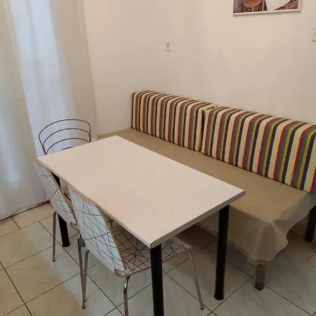 Apartament Promenade With Sea View Yr1 *