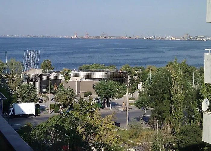 Promenade With Sea View Yr1 *